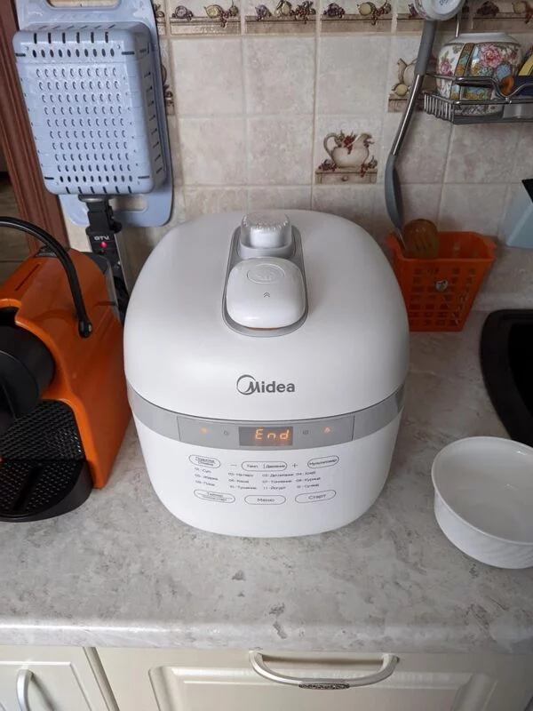 Скороварка-мультиварка Midea MPC 6004