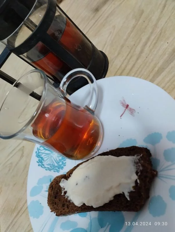 Исландский чёрный хлеб ругбрёйз (без дрожжей)