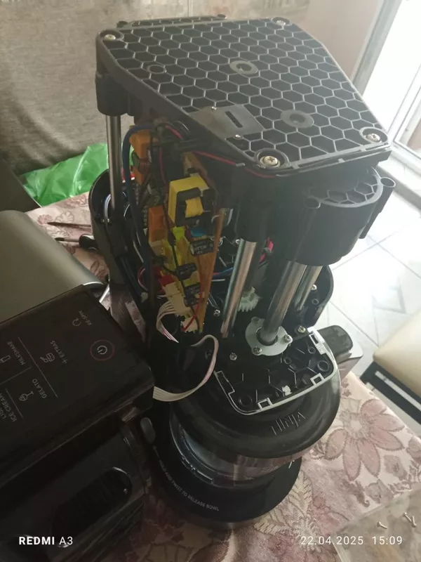 Мороженица Ninja Ice Cream Maker NC300UK