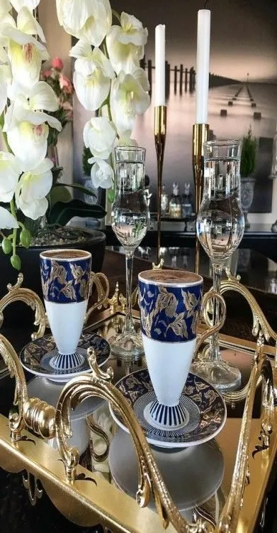 Tapтaлeтки & Ко