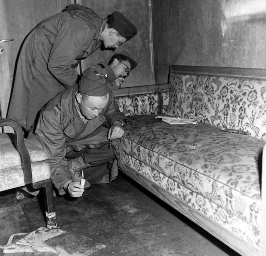 Запечатленная история