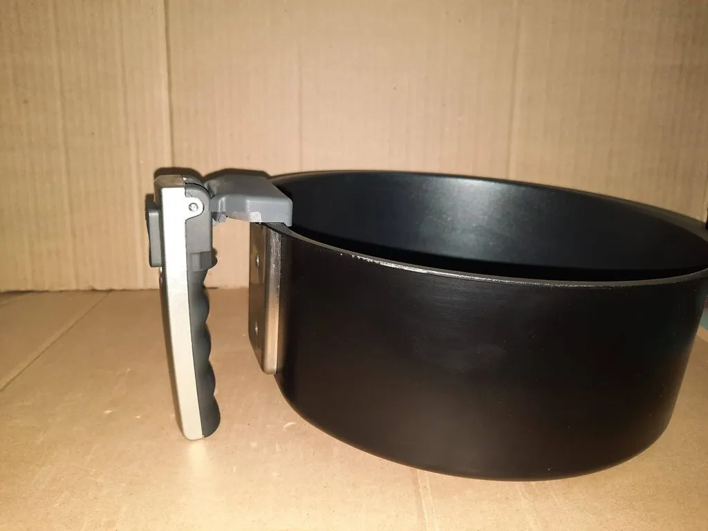 Продам чашу для мультиварки  De'Longhi fh1394