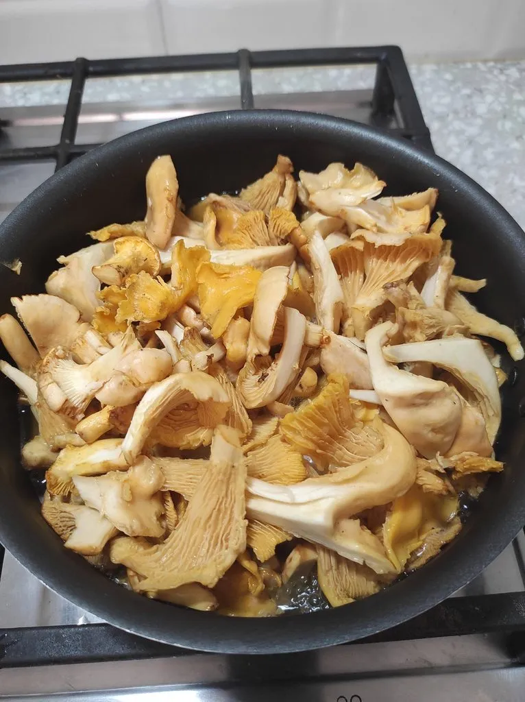 По грибы с лукошком