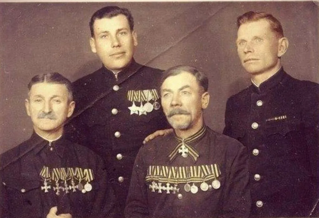 Запечатленная история