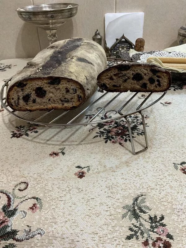 Хлеб с тмином и изюмом (духовка)