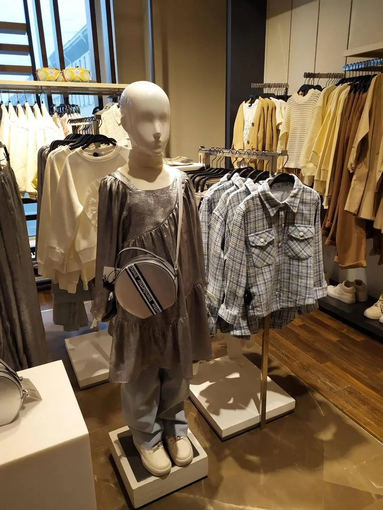 Можно ли вывести деревню из девуши  или о моде, о стиле....