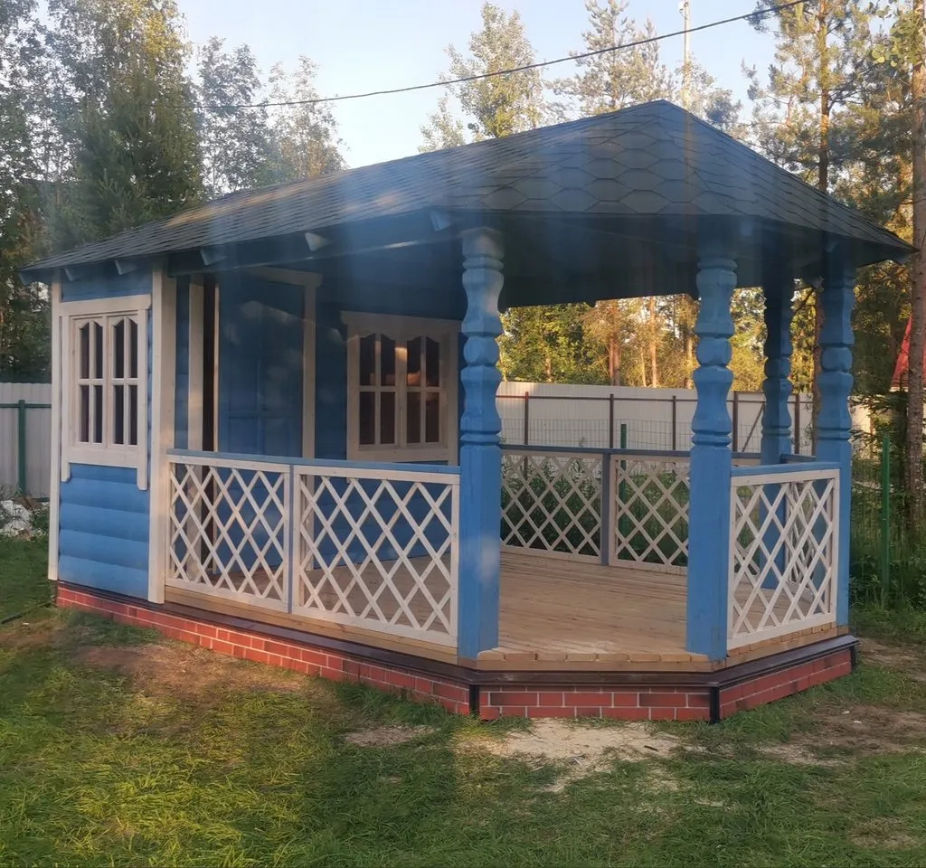 Беседка садовая на загородный участок 