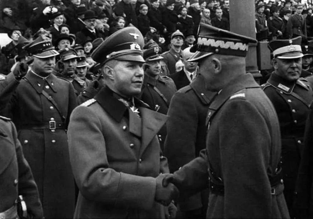 Запечатленная история