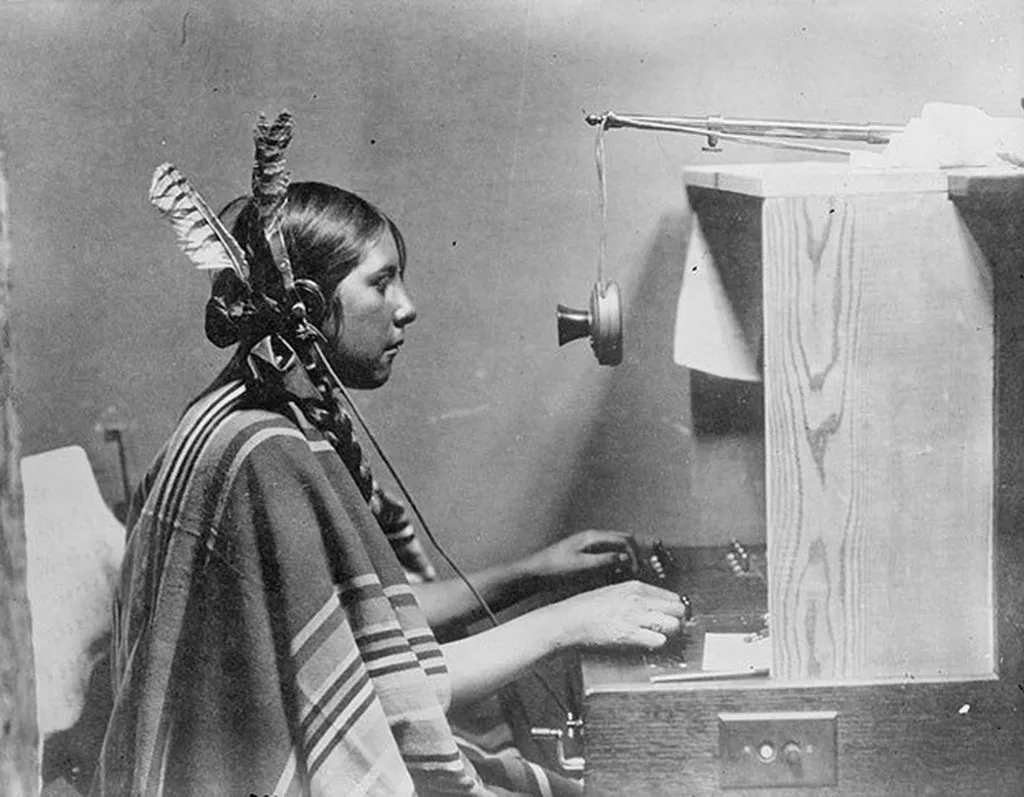 Запечатленная история