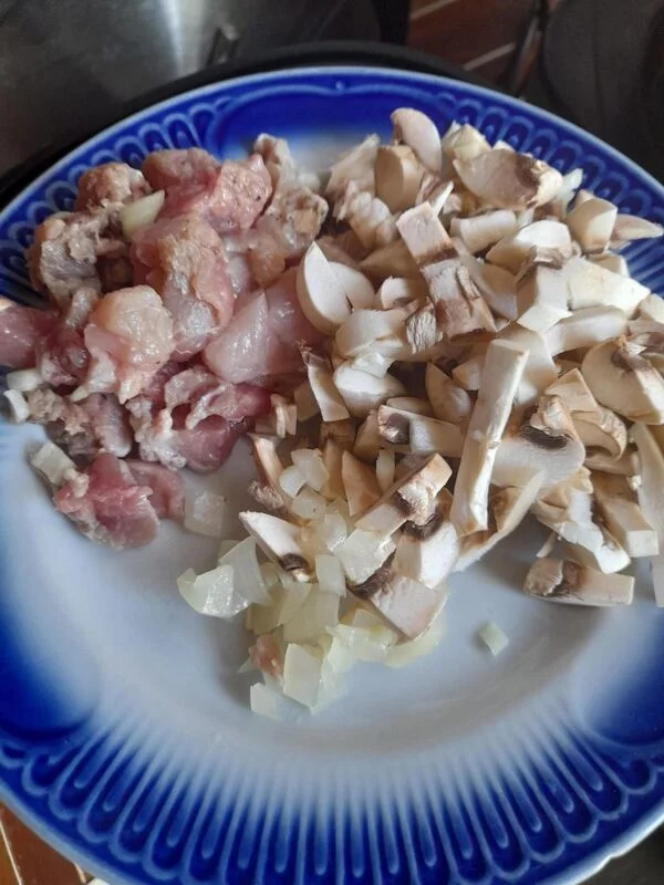 Яйцеварка многофункциональная 