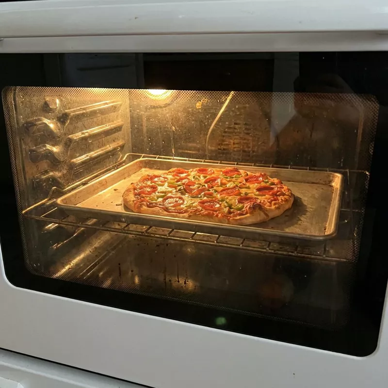 Камень или сталь для выпечки пиццы, хлеба и остального?