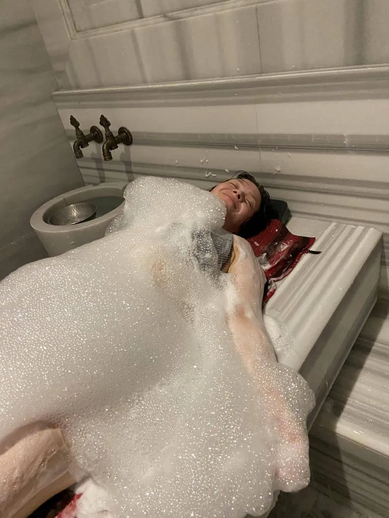 Про всё на свете с Гюзелью