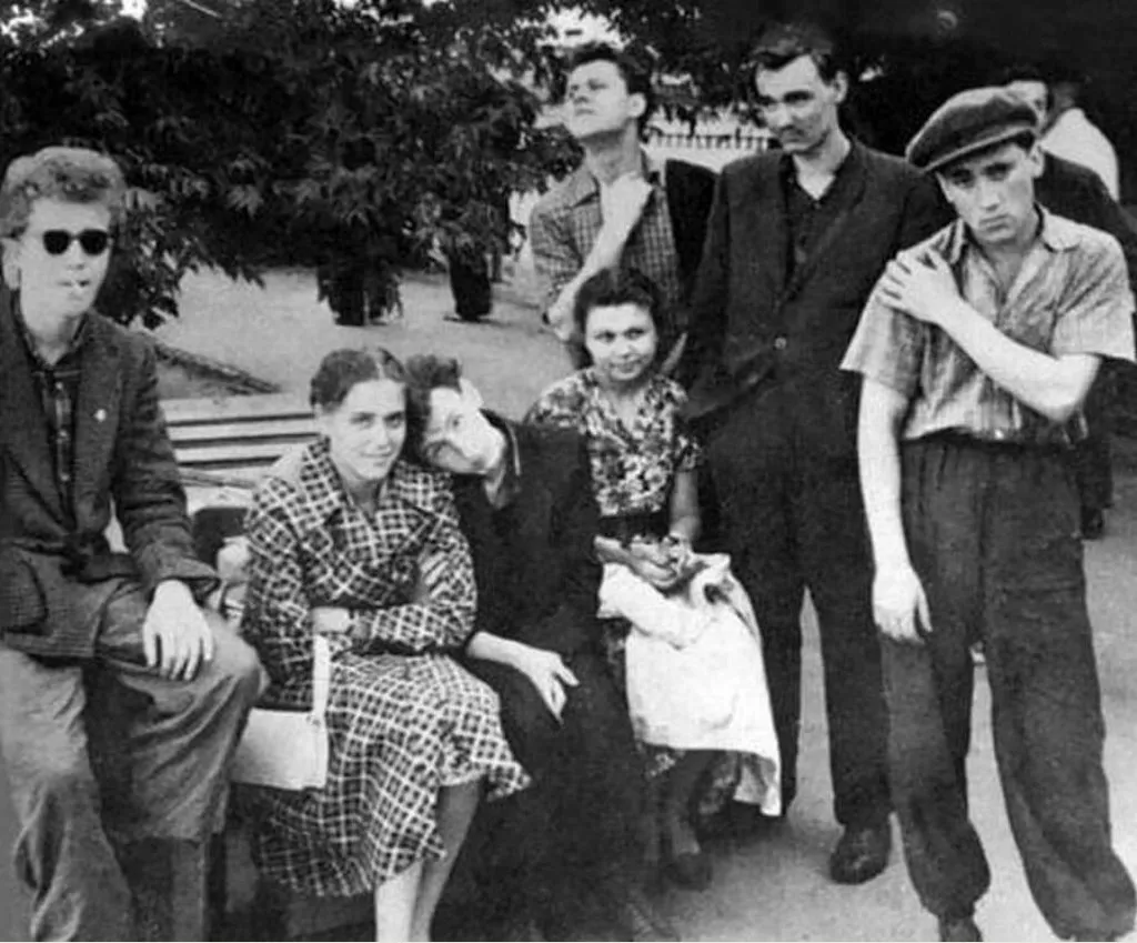 Запечатленная история