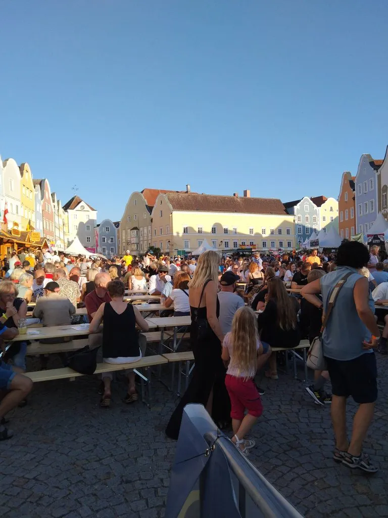 Можно ли вывести деревню из девуши или о моде, о стиле....