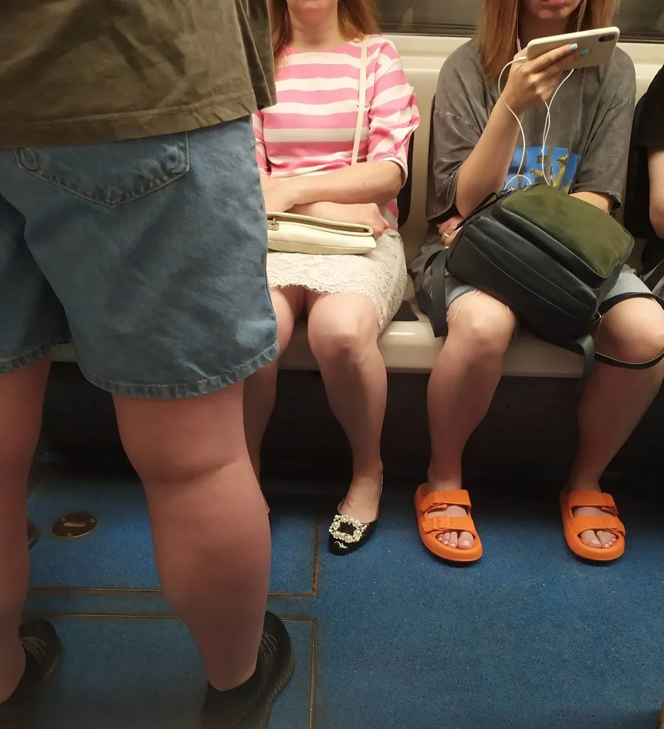 Можно ли вывести деревню из девуши  или о моде, о стиле....