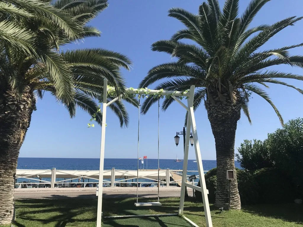 Скоро отпуск. Куда ехать?