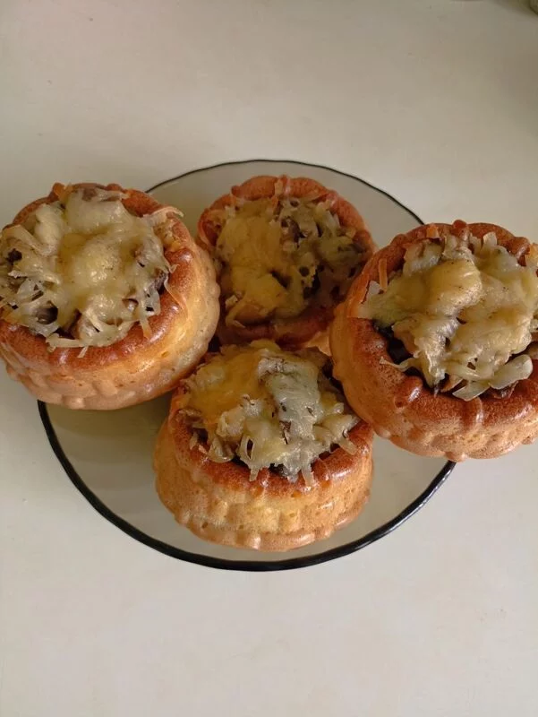 Закусочные лукошки с грибами