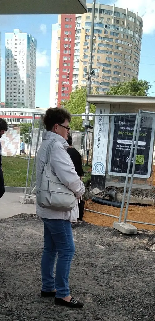 Можно ли вывести деревню из девуши  или о моде, о стиле....