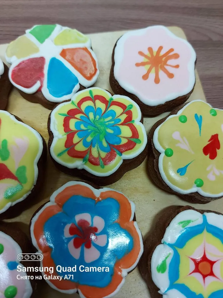 Tapтaлeтки & Ко