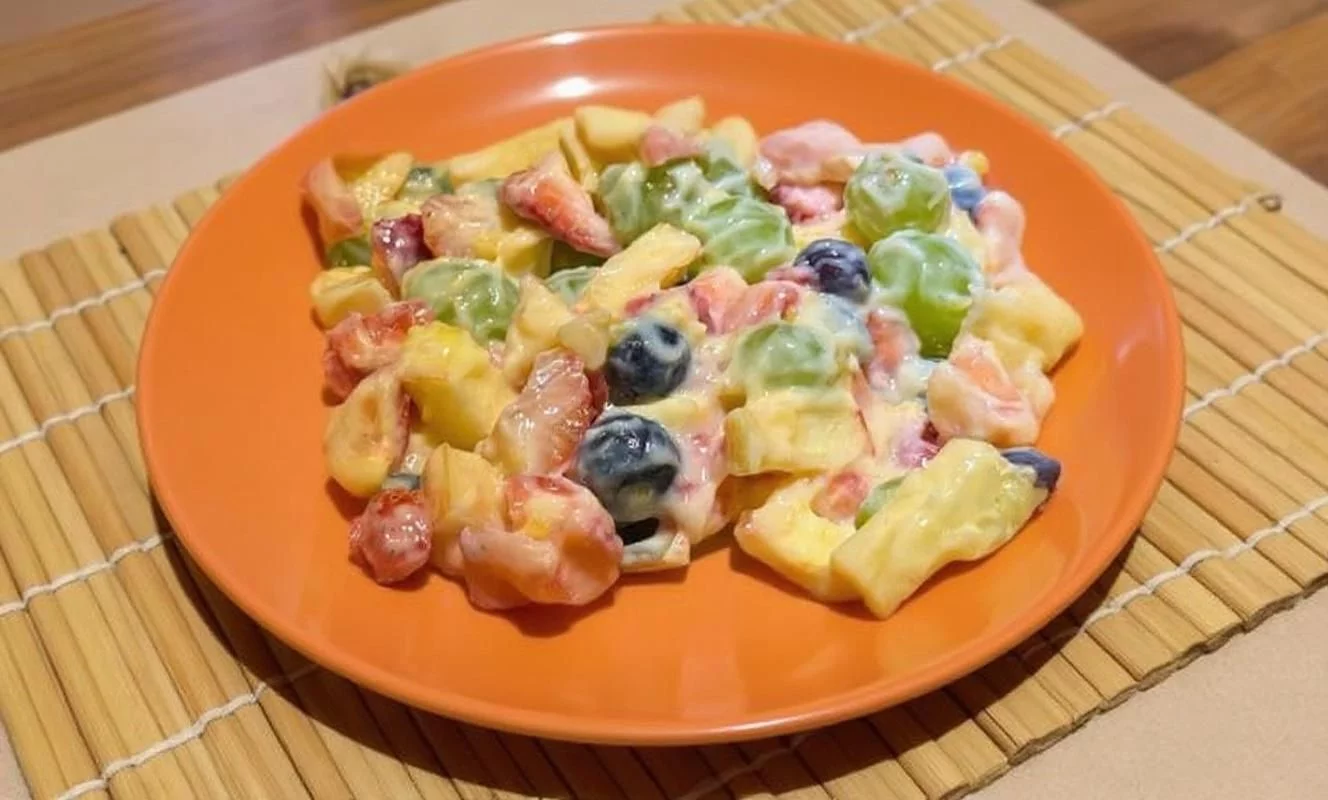 Fruit Salad with Creamy Dressing: A Delicious Way to Enjoy Fresh Summer Fruit - Steph’s Stove
