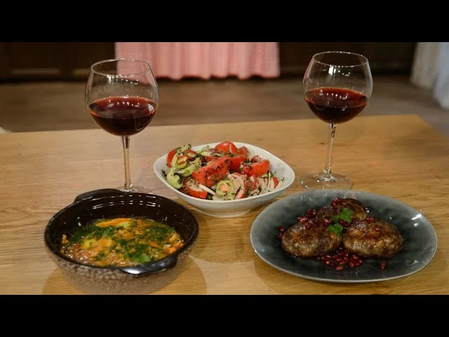 Грузинский салат. Абхазура. Чирбули