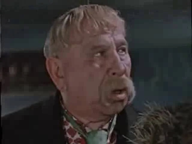 Розумний, аж страшно