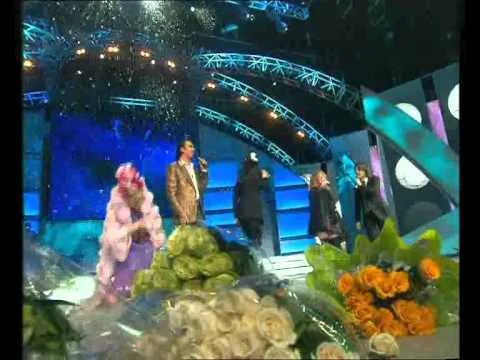 Алла Пугачева и Любаша "Снег падает на всех"