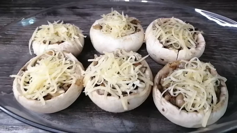 Шампиньоны Фаршированные в Духовке с Сыром! Рецепт Супер! Все соседи хотят! Грибы в духовке! Yummy!