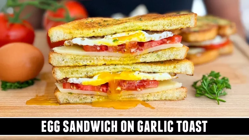 AMAZING Egg Sandwich on Garlic Toast EASY Breakfast in 10 Minutes