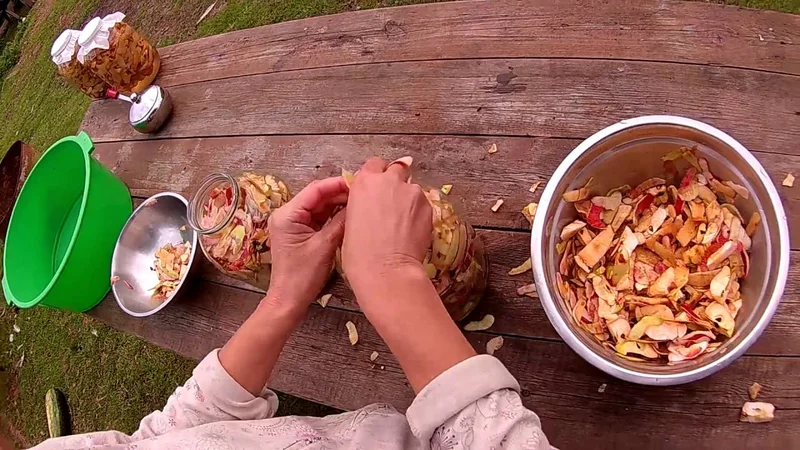 Яблоки - безотходная переработка // Яблочный уксус в домашних условиях