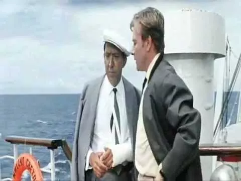 ...очнулся - гипс.
