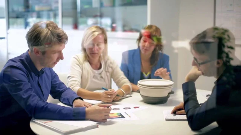 Tupperware Company Film RUS