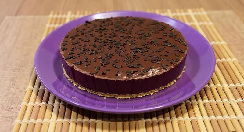 Schokoladendessert, das in 5 Minuten auf der Zunge zergeht! Ohne Backen und Gelatine! Ohne Eier!