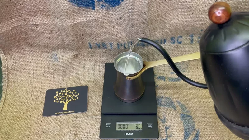 Реальный объём турки (джезвы) ZH 200 мл., Вместительность турки ЗХ до горлышка и до краев