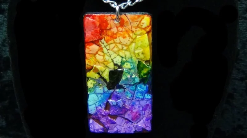 Egg Shell Pendant - Upcycle / Recycle / Repurpose