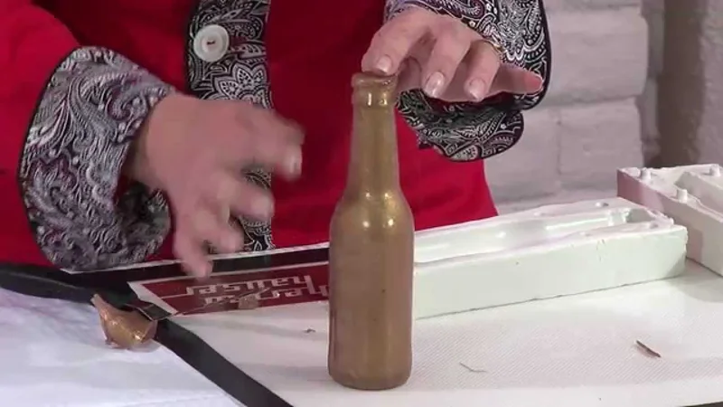 Cast a Realistic Isomalt Bottle