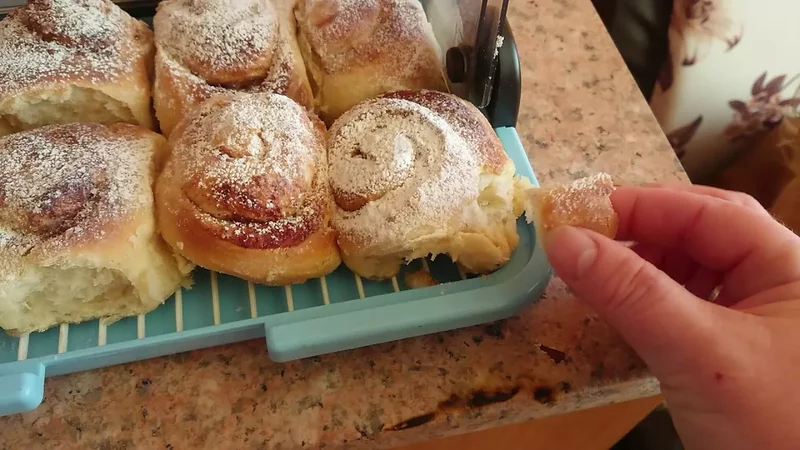 Булочки Синнабон