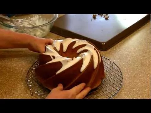 PMAT Live! Episode 22 How to Glaze a Cake