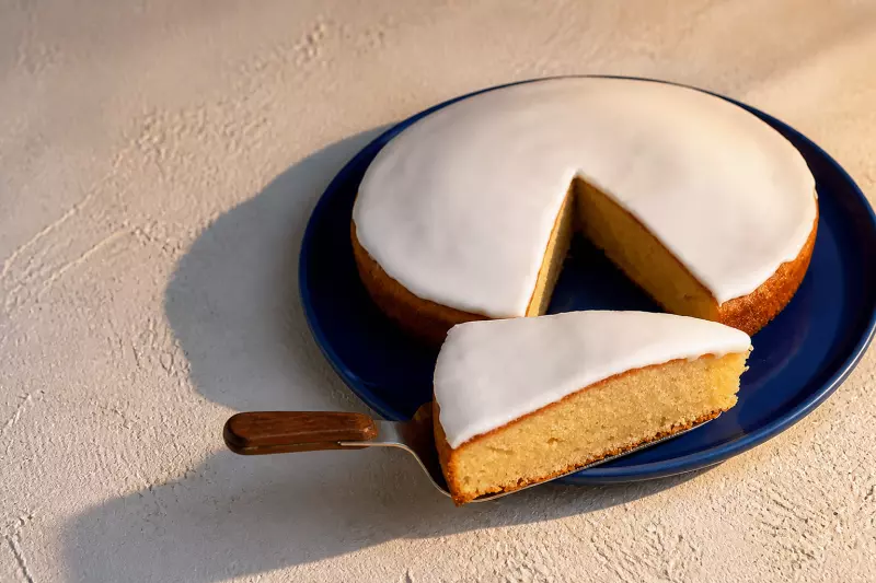 Нантский пирог (Gâteau nantais)