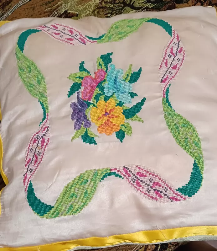 Вышивка крестиком