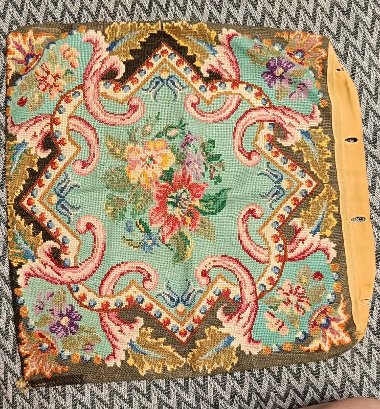 Вышивка крестиком