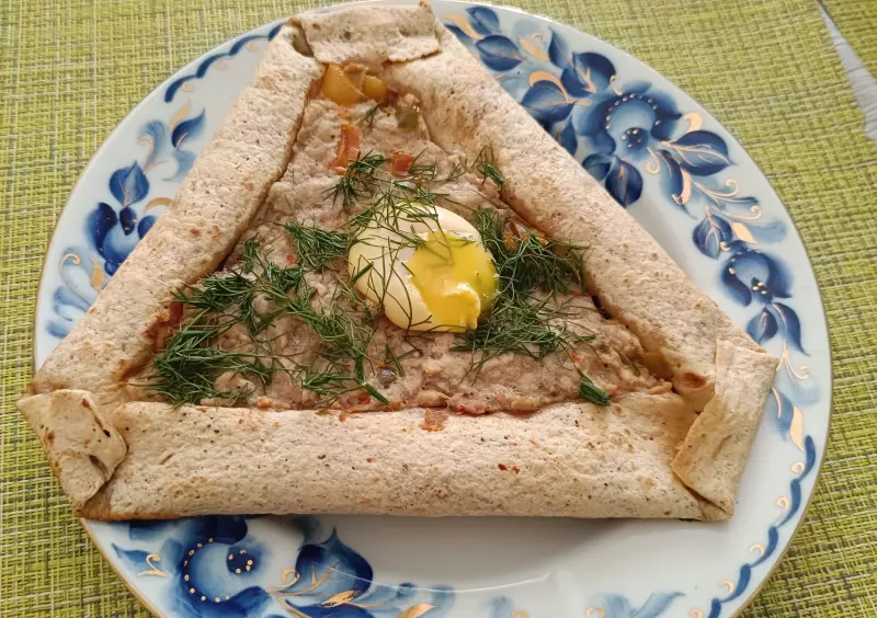 И снова ленивые хачапури (фокус в сыре брусочками и зубочистках)