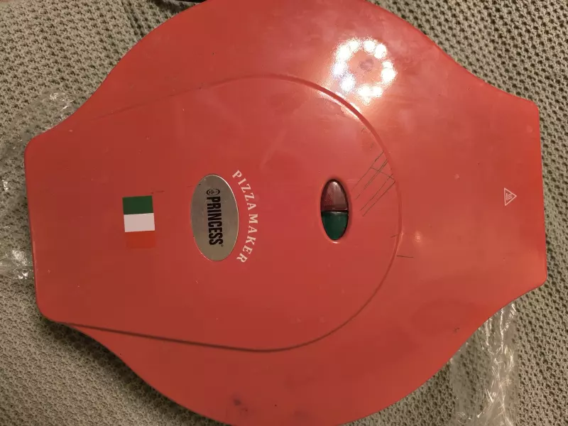 Продам: Печь для пиццы Princess 115001