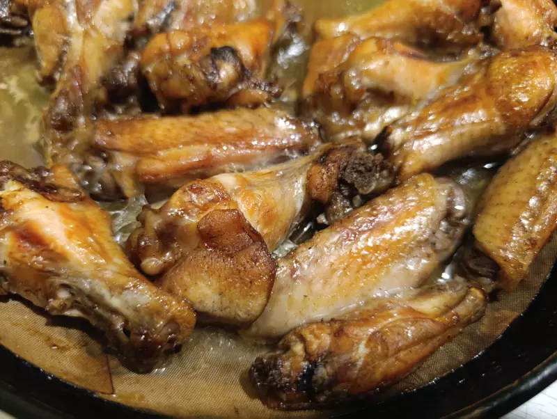 Маринад для рульки, крылышек, мяса, грудинки и т.д. для придания копченого вкуса и вида