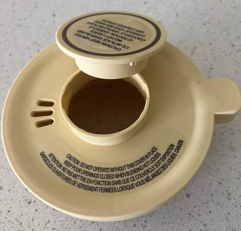 Соевая корова (аппарат для получения соевого молока, soy milk maker)