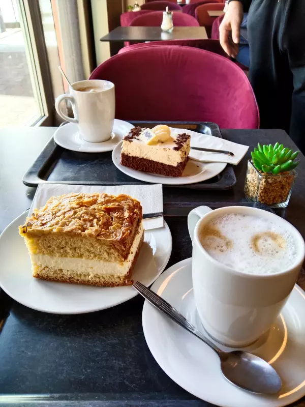 Tapтaлeтки & Ко