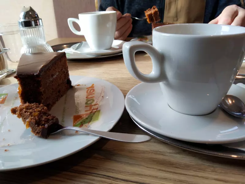 Tapтaлeтки & Ко