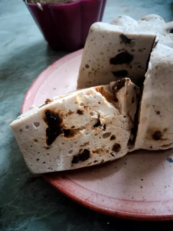 Творожно-шоколадный десерт (запеканка) с изюмом