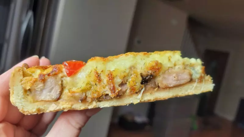 Киш с курицей и грибами