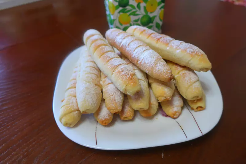 Вкусные штучки-гусенечки к чаю и кофе